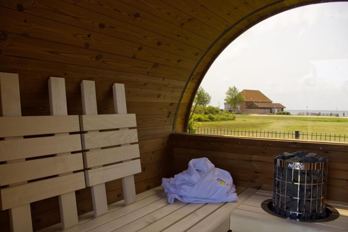 Inselblume 82 - Bungalow Am Suedstrand Mit Meerblick Burgtiefe auf Fehmarn Exterior photo